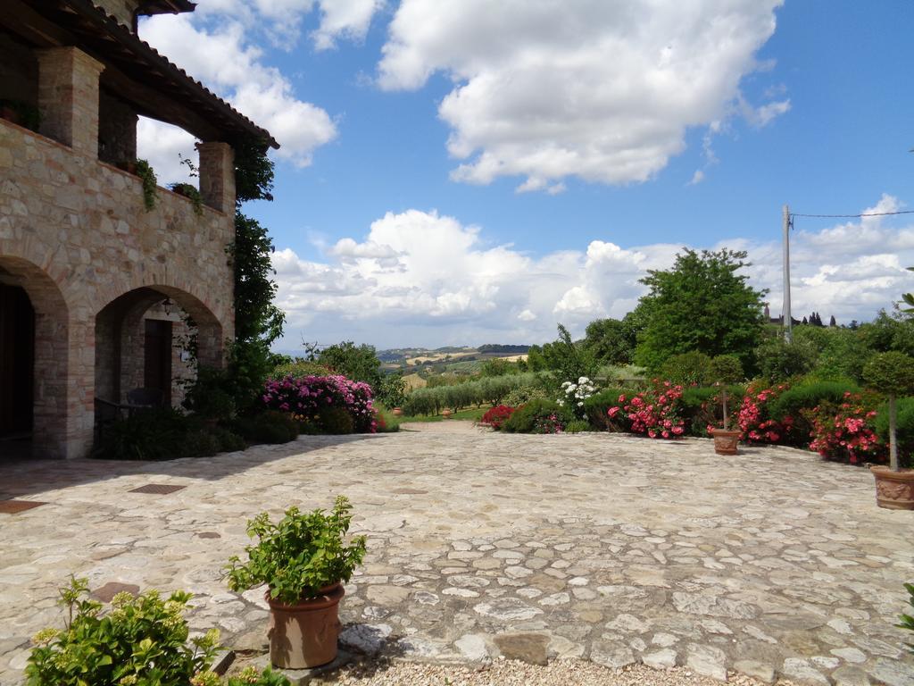 Agriturismo La Torraccia Βίλα Τόντι Εξωτερικό φωτογραφία